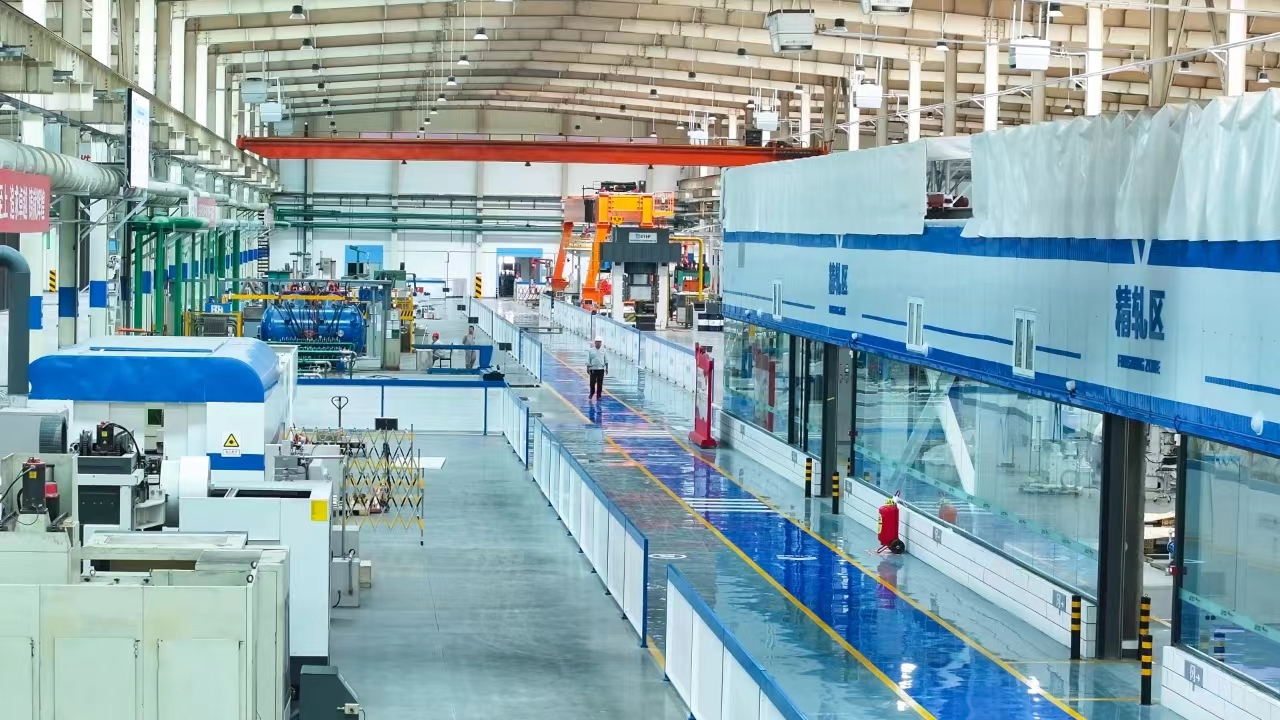 团结 拼搏 激情 超越 勇当“两个主力军”排头兵